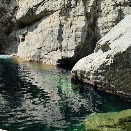 De Superbe Vue Piscine Privee Vakantiehuis *