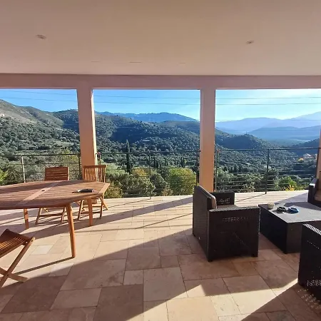 De Superbe Vue Piscine Privee Hébergement de vacances
