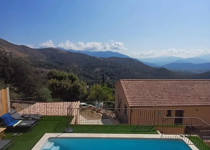 De Superbe Vue Piscine Privee Holiday home Moltifao