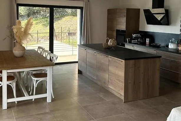 De Superbe Vue Piscine Privee Holiday home *