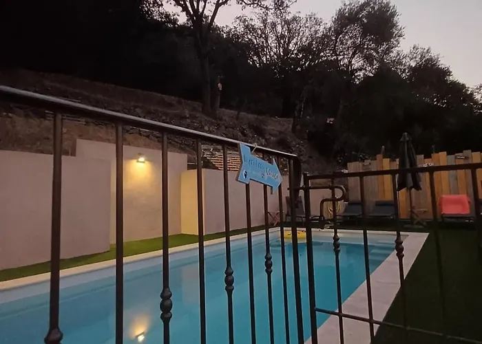 De Superbe Vue Piscine Privee Hébergement de vacances Moltifao