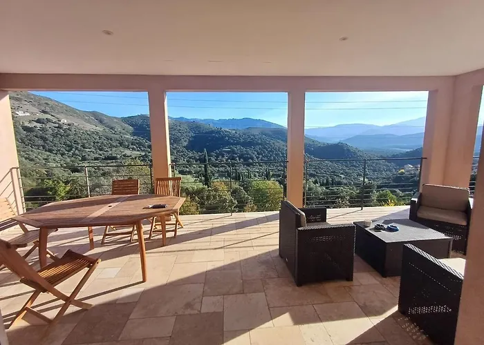 De Superbe Vue Piscine Privee Holiday home